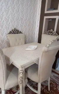 میز غذاخوری