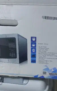 کارتن جاروبرقی پاناسونیک و مایکروویو ماکروفر