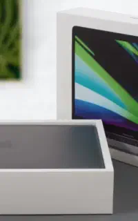 مک بوک آکبند