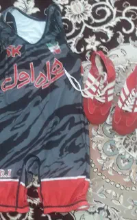 دوبنده و کفش کشتی عالی