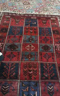 فرش دستبافت خشتی قدیمی