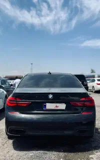 BMW 740