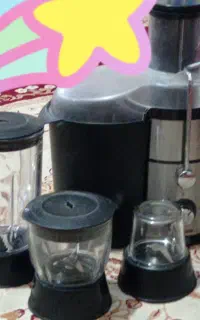 آبمیوه گیر