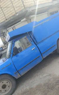 نیسان مدل هشتاد و سه
