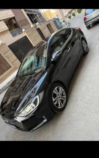 استاد کار  مکانیک وجلوبند ساز  ماهر با سابقه بالا