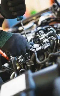 مکانیک تعمیرکار برق امداد باطری باتری خودرو سیار