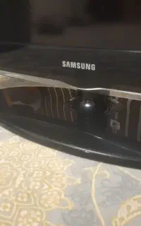 تلویزیون ۳۲