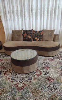 مبل ۹ نفره کم جا و راحت به همراه  میز ناهارخوری