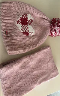 کلاه صورتی دخترانه