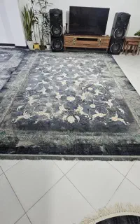 فروش یک جفت فرش ۱۲ متری و یک عدد دومتری در حد نو.