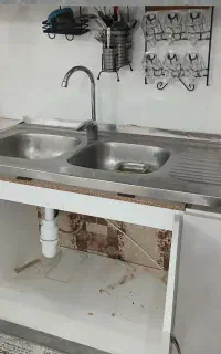 سینک سالم در حد نو بدون شیر