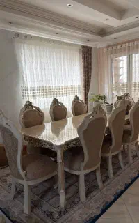 میز ناهار خوری