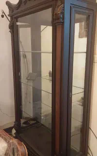 ویترین چوبی