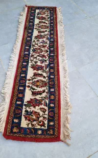 فرش کناره دست بافت