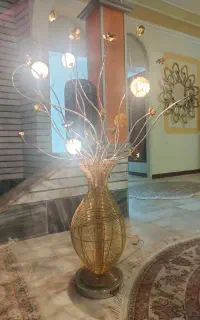 چراغ تزیینی آباژوری