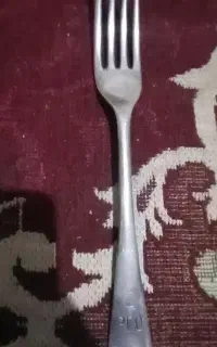 چنگال نقره