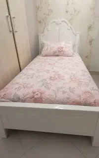 تخت ۹۰ در ۲متر با تشک رویال