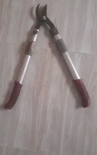 قیچی باغبانی