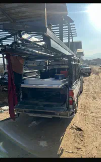 بالابر. درب برقی