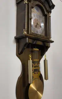 ساعت دیواری