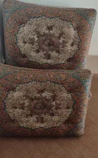پشتی