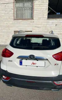 جک s3 فول اتوماتیک مدل 1402