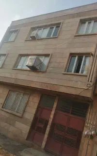 یک واحد منزل‌ مسکونی واقع دراول نایسر