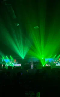 نورپردازی مراسم تولد و عروسی