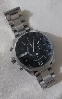 ساعت دیزل اصل آکبند