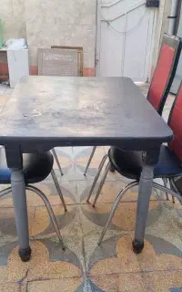 میز غذا خوری ۴نفره با صندلی