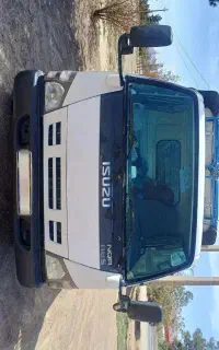 ایسوزو 8 تن مدل 90 کم کار