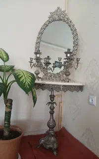 آیینه و شمعدان برنز