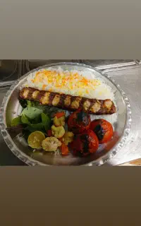 نیاز مند نیرو خانم