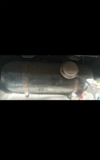 مخزن ال پی جی دو عدد موجودوکامپیتروالو