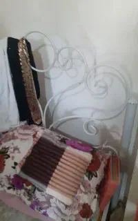 تخت یکنفره