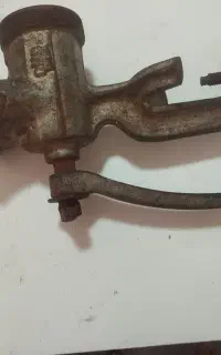 چرخ گوشت دستی قدیمی