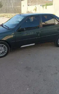 پژو ۴۰۵مدل۸۲