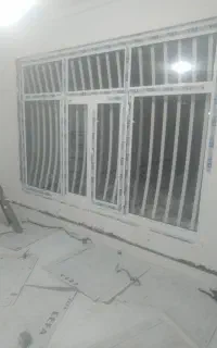 نصب دوجداره توری ودرب پیش ساخته