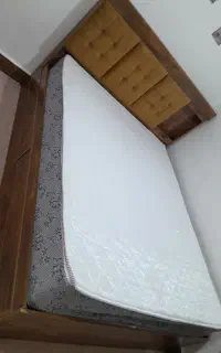 تخت خواب دو نفره