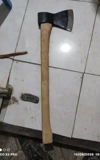 انواع داس و تبر فولاد فنری