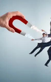 فروشنده و کارشناس فروش