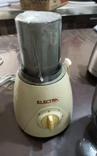 اب میوه گیری و مخلوط کن