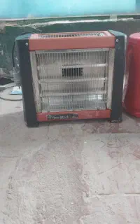 بخاری برقی ۴ لامپی ۲۵۰۰ وات