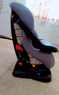 صندلی ماشین برای کودک