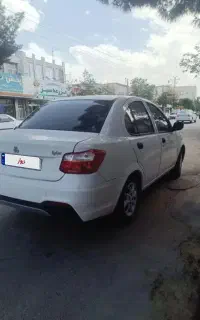 ساینا اس ۴۰۲