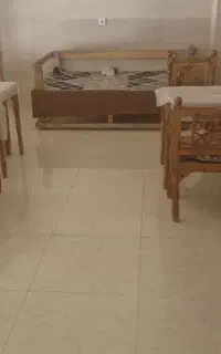 تخت و میز و صندلی