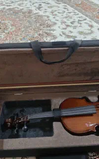 ویالون کاملا نو نو حتی یکبار هم استفاده نشده