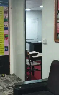 جذب منشی