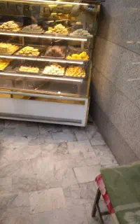 به یک عدد همکار خانم درشیرینی فروشی نیازمندهستیم