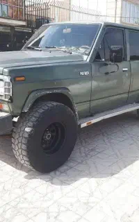 پاترول ۴در ۴سیلندر ۸۱ فول انژکتور
